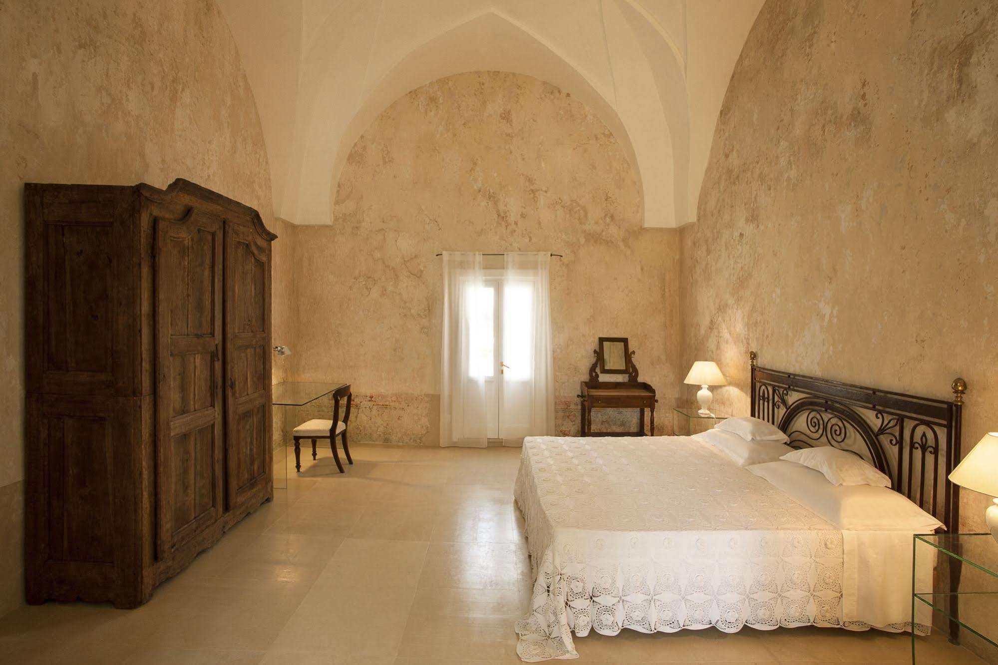 Critabianca - Masseria In Salento Cutrofiano Ngoại thất bức ảnh